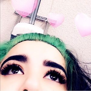 Meet your Posher, Louisa